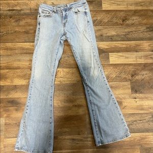 Levi 519 Low Flare Jeans